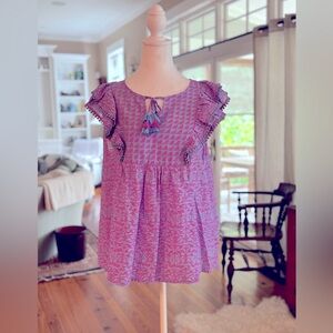 Vineyard Vines top size Large